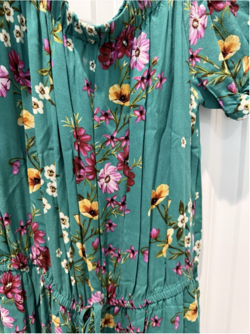 Xhilaration Women's Green Floral Puff Sleeve Tie Jumpsuit One-Piece Size S - Picture 4 of 9